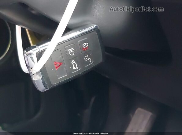 SALCJ2FX2PH321407 2023 LAND ROVER DISCOVERY SPORT Белый Вид панели приборов