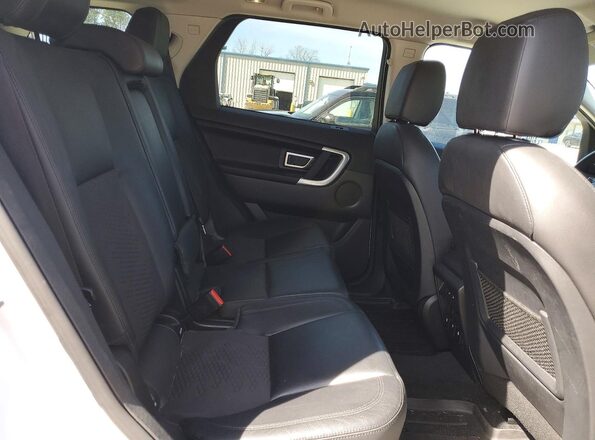 SALCP2BG8HH661893 2017 LAND ROVER DISCOVERY Белый Вид задней части салона