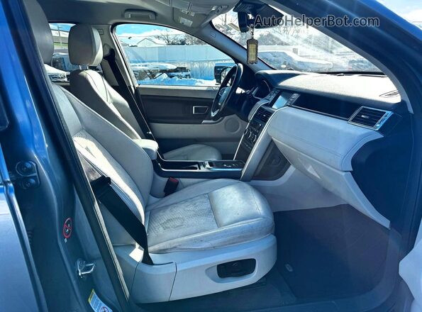 SALCP2RX8JH770513 2018 LAND ROVER DISCOVERY Синий Вид задней части салона