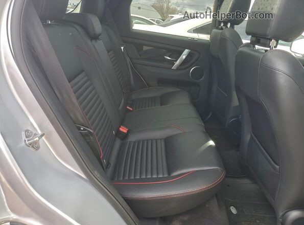 SALCT2FX4PH325999 2023 LAND ROVER DISCOVERY Silver Widok wnętrza z tyłu