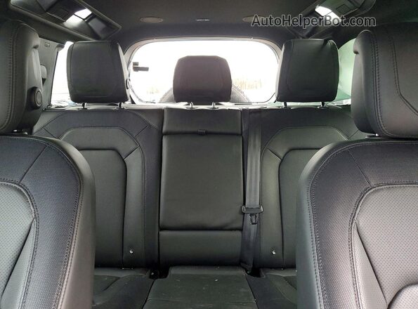 SALE27EU7R2301508 2024 LAND ROVER DEFENDER Silver Vista de los asientos traseros