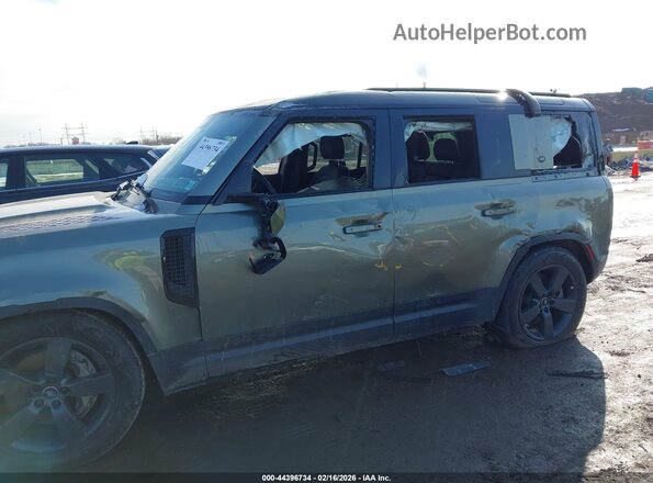 SALEJ7EU5R2307875 2024 LAND ROVER DEFENDER Зеленый Вид спереди
