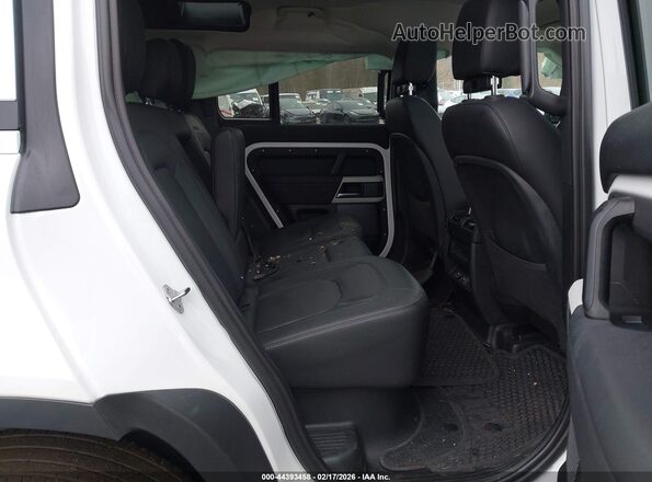 SALEJ7EX2R2255731 2024 LAND ROVER DEFENDER White VIN კოდის სტიკერის ხედი