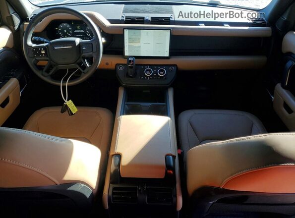 SALEJ7EX9S2429302 2025 LAND ROVER DEFENDER Серый Вид панели приборов