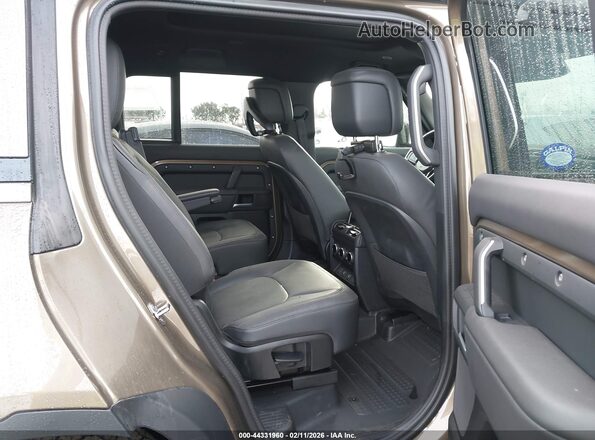 SALEJFFU7S2453063 2025 LAND ROVER DEFENDER Коричневый Вид наклейки с VIN-кодом