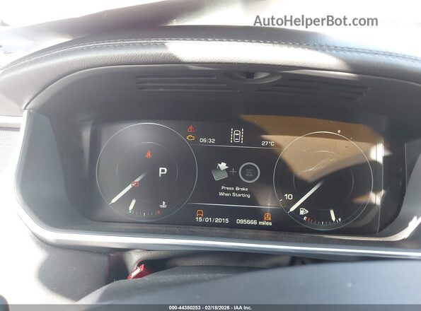 SALGS2PF3GA314284 2016 LAND ROVER RANGE ROVER  Widok tylnych siedzeń