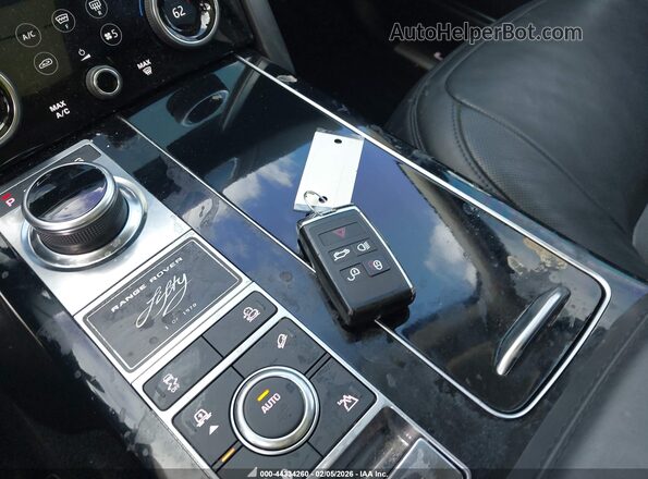 SALGU5SE0MA430841 2021 LAND ROVER RANGE ROVER Белый Вид панели приборов