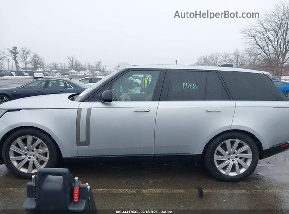 SALKP9FU9SA301715 2025 LAND ROVER RANGE ROVER Silver 360 interior view
