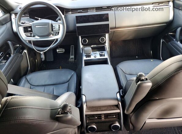 SALKP9FUXPA021227 2023 LAND ROVER RANGE Silver Widok deski rozdzielczej