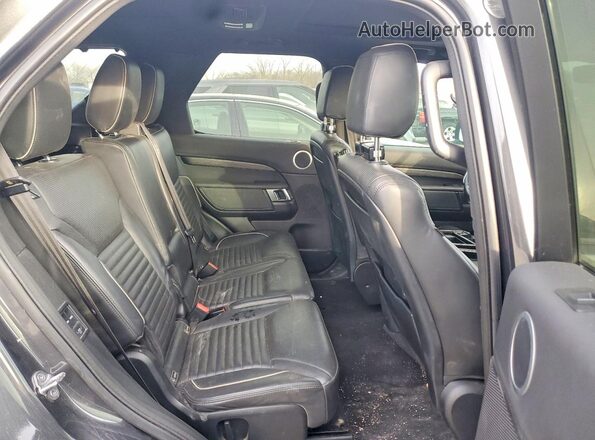SALRR2RK9JA054981 2018 LAND ROVER DISCOVERY Gray Widok komory silnika