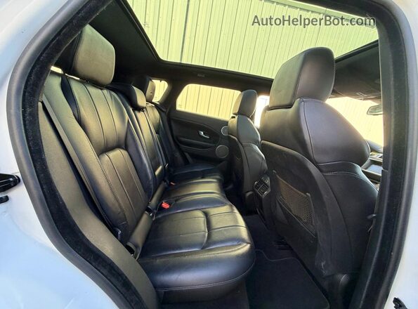 SALVP2BG5GH088992 2016 LAND ROVER RANGE Белый Вид салона спереди