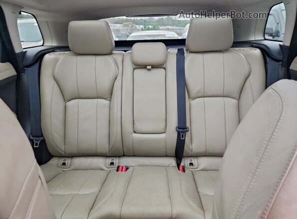 SALVP2BGXGH115961 2016 LAND ROVER RANGE Black Widok tylnych siedzeń