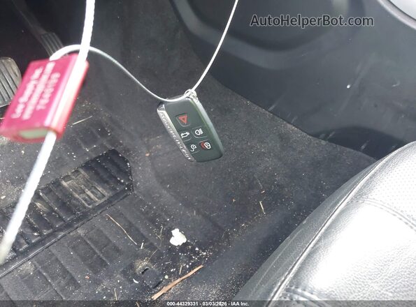 SALWG2FV5HA145943 2017 LAND ROVER RANGE ROVER SPORT White Dashboard view
