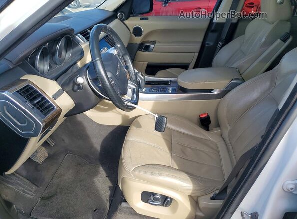 SALWR2KF1GA577338 2016 LAND ROVER RANGE Белый Вид салона спереди