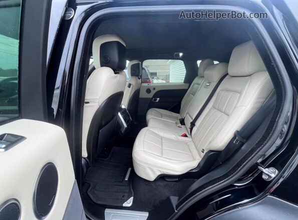 SALWR2RU6KA861920 2019 LAND ROVER RANGE Черный Вид салона спереди