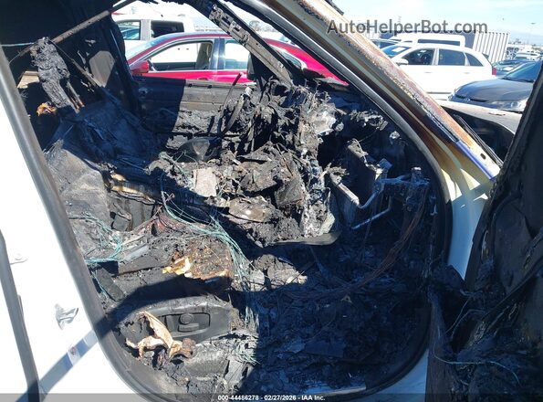 SALWR2RV2KA414915 2019 LAND ROVER RANGE ROVER SPORT White Widok wnętrza z przodu