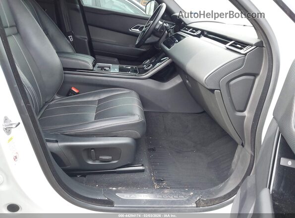 SALYB2EV7KA794451 2019 LAND ROVER RANGE ROVER VELAR Белый Вид салона спереди