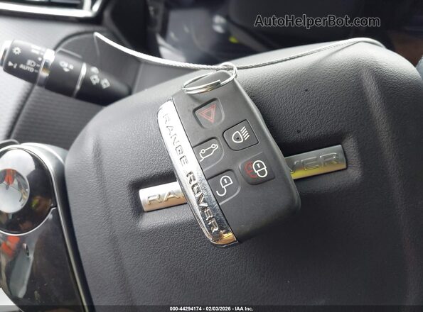 SALYB2EV7KA794451 2019 LAND ROVER RANGE ROVER VELAR Белый Вид панели приборов