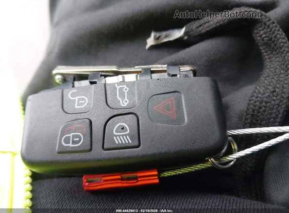 SALYB2EX0KA797175 2019 LAND ROVER RANGE ROVER VELAR Белый Вид панели приборов