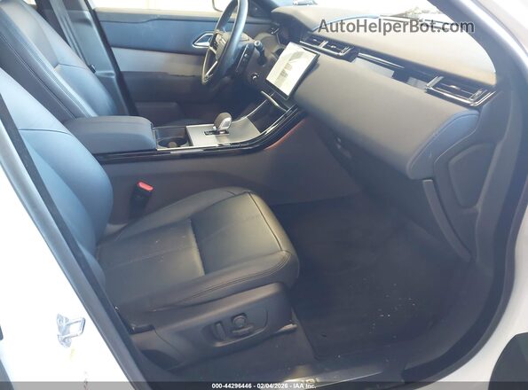 SALYJ2EX1SA392042 2025 LAND ROVER RANGE ROVER VELAR Белый Вид салона спереди
