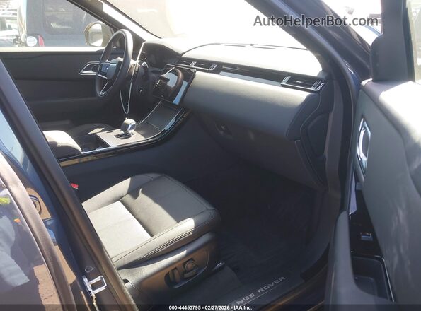 SALYJ2EX3TA815785 2026 LAND ROVER RANGE ROVER VELAR Серый Вид салона спереди