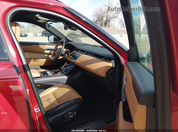 SALYL2EV8KA786064 2019 LAND ROVER RANGE ROVER VELAR Красный Вид салона спереди