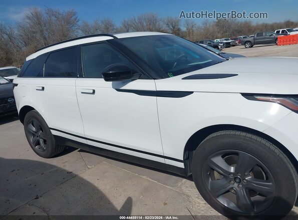 SALYL2EX1SA398157 2025 LAND ROVER RANGE ROVER VELAR Белый Вид задней части салона
