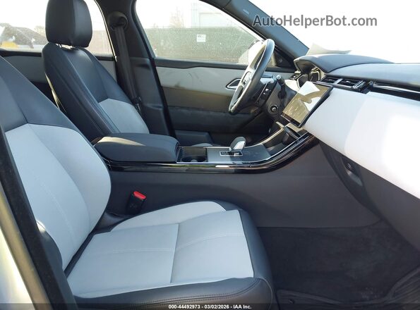 SALYL2FU9RA374235 2024 LAND ROVER RANGE ROVER VELAR Silver Front interior view