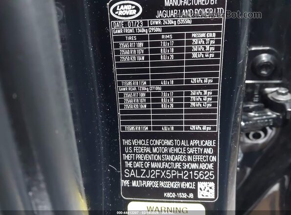 SALZJ2FX5PH215625 2023 LAND ROVER RANGE ROVER EVOQUE Black Widok komory silnika