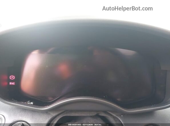 SBM22GCA2PW002850 2023 MCLAREN GT Orange Vista de los asientos traseros