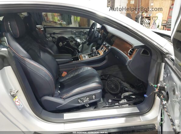 SCBCG2ZG0PC005019 2023 BENTLEY OTHER Gray Vista interior delantera