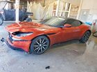 2017 Aston Martin Db11 Оранжевый vin: SCFRMFAV8HGL01791