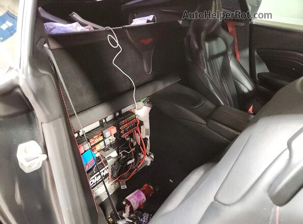 SCFSMGAW2KGN02660 2019 ASTON MARTIN VANTAGE Gray Вид задніх сидінь