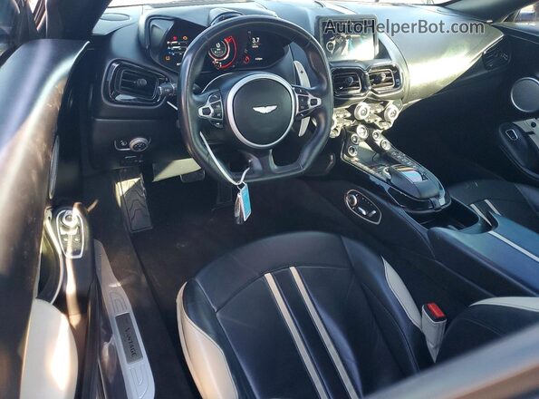 SCFSMGAW8KGN00881 2019 ASTON MARTIN VANTAGE Black Vista del salpicadero
