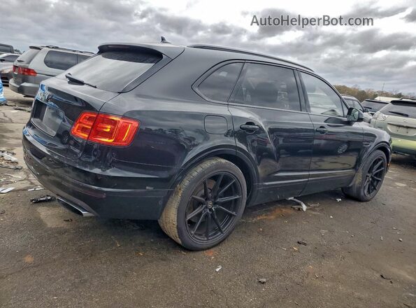 SJAAC2ZV7HC013149 2017 BENTLEY BENTAYGA Black Tył prawy