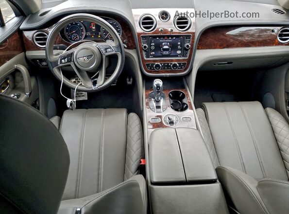 SJAAC2ZV7HC013149 2017 BENTLEY BENTAYGA Black Widok deski rozdzielczej