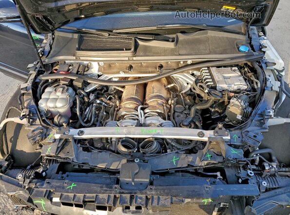 SJAAM2ZV0KC024966 2019 BENTLEY BENTAYGA Черный Вид подкапотного пространства