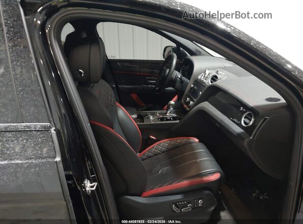SJAAR2ZV6LC028670 2020 BENTLEY BENTAYGA Черный Вид салона спереди