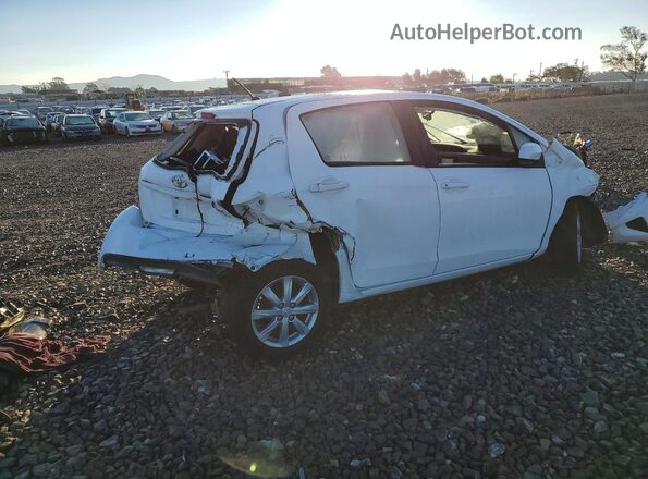 VNKKTUD30GA065180 2016 TOYOTA YARIS Белый Задняя правая четверть