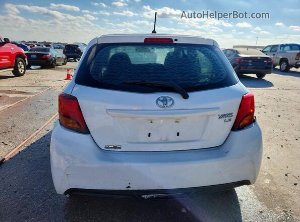 VNKKTUD33GA069224 2016 TOYOTA YARIS Белый Вид сзади