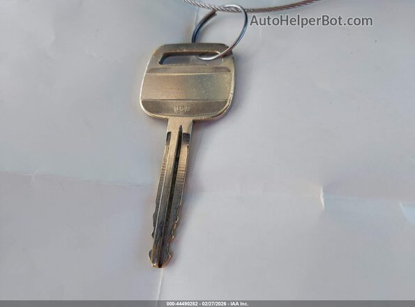 VNKKTUD38GA058512 2016 TOYOTA YARIS Blue წინა პანელის ხედი