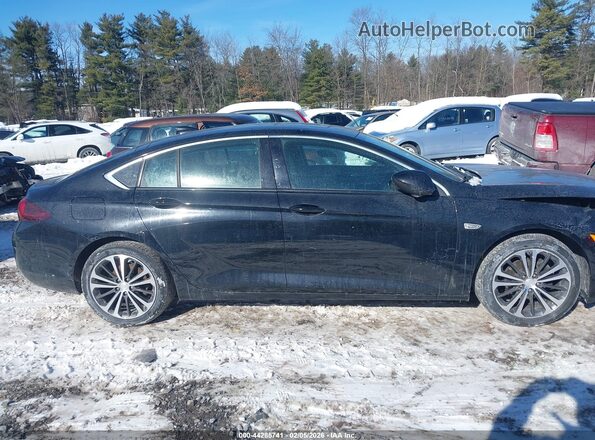 W04GP6SX7J1048219 2018 BUICK REGAL Черный Вид задней части салона