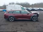 2018 Buick Regal Tourx Essence Burgundy vin: W04GV8SX4J1084287