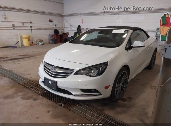 W04WH3N55JG042160 2018 BUICK CASCADA Желтый Передняя левая четверть