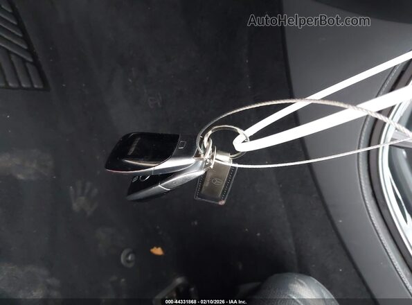 W1K1K5KB8MF159254 2021 MERCEDES-BENZ E-CLASS Темно-бордовый Вид панели приборов