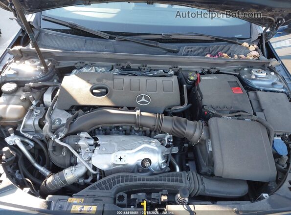 W1K3G4EB2MJ255040 2021 MERCEDES-BENZ A 220 Dark Blue Widok z tyłu