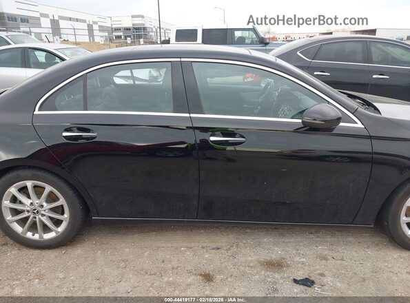 W1K3G4EB4MJ276794 2021 MERCEDES-BENZ A 220 Black Սալոնի հետևի տեսք