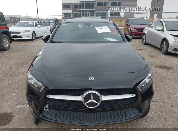 W1K3G4EB4MJ276794 2021 MERCEDES-BENZ A 220 Black Դիմացի տեսք