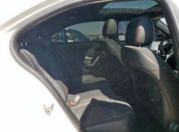 W1K3G4EB5NJ357384 2022 MERCEDES-BENZ A Белый Вид задних сидений