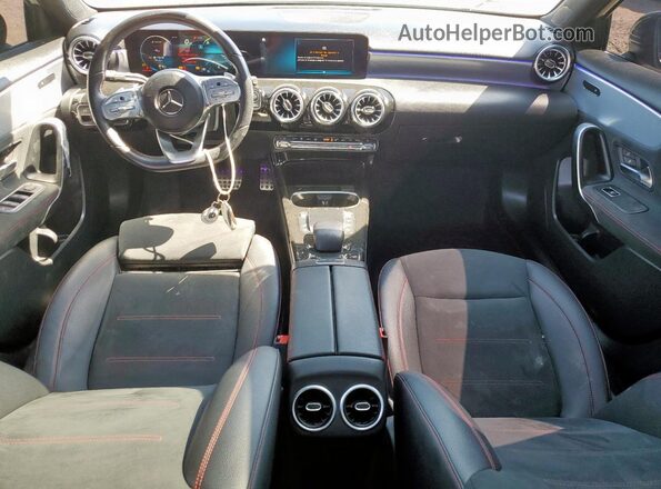 W1K3G4EB5NJ357384 2022 MERCEDES-BENZ A Белый Вид панели приборов